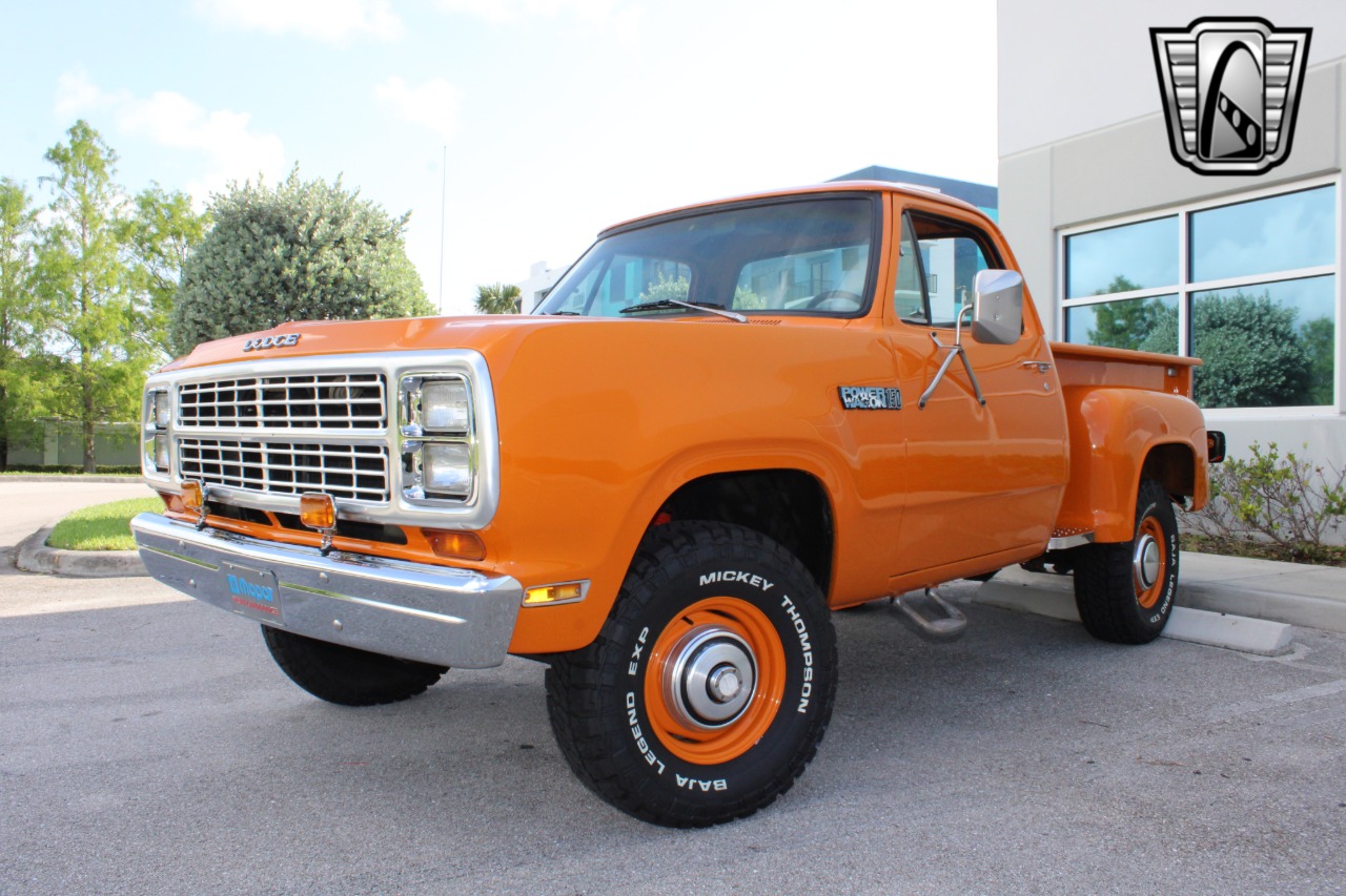 1980 Dodge Power Wagon 31