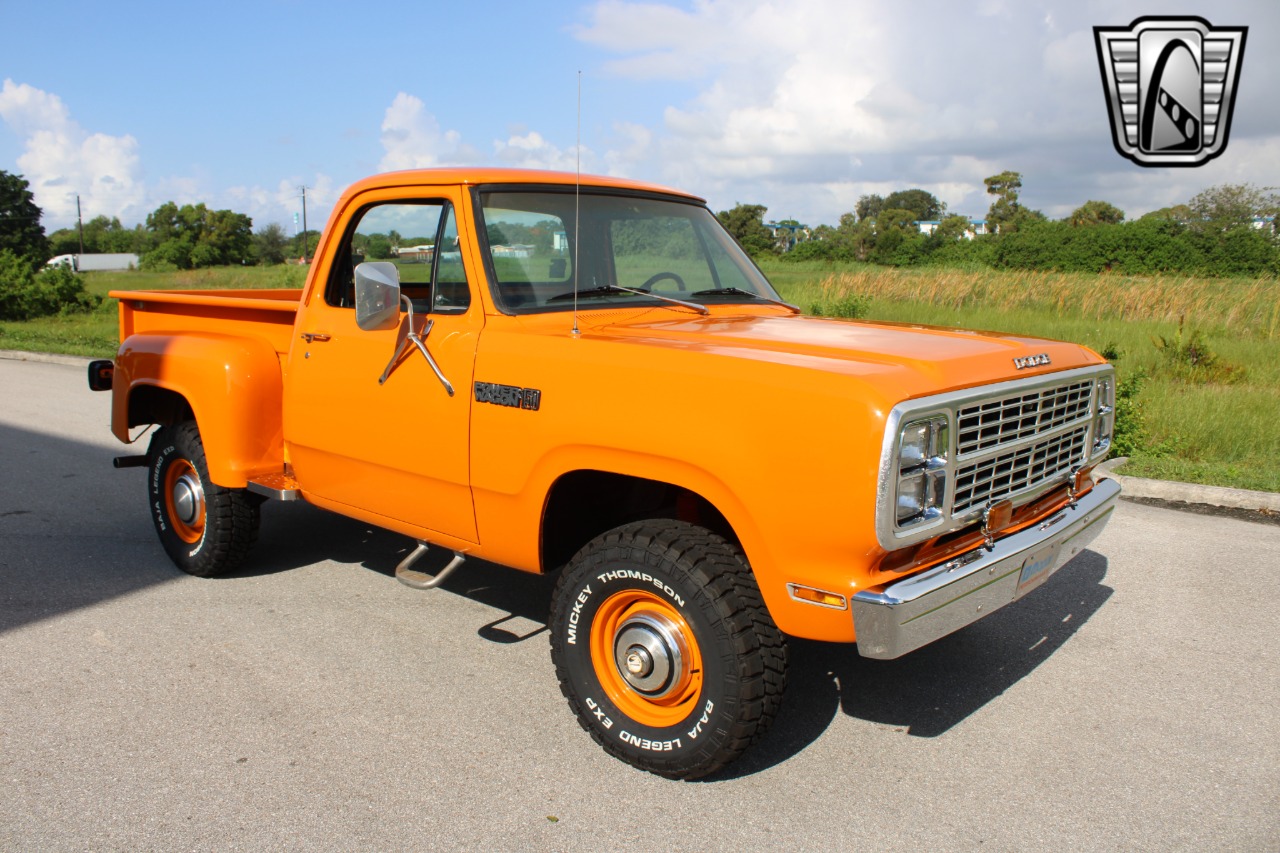 1980 Dodge Power Wagon 52