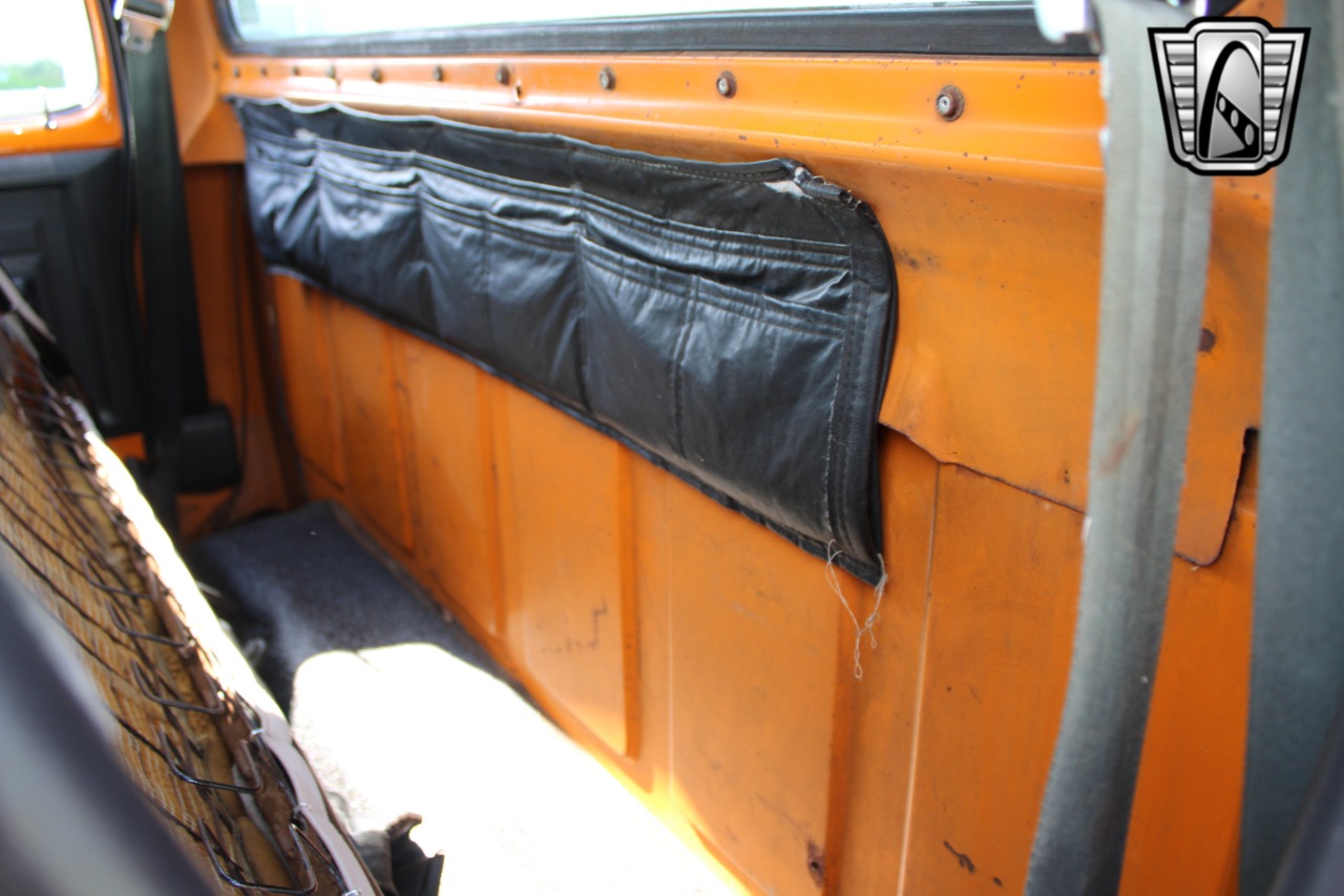 1980 Dodge Power Wagon 23