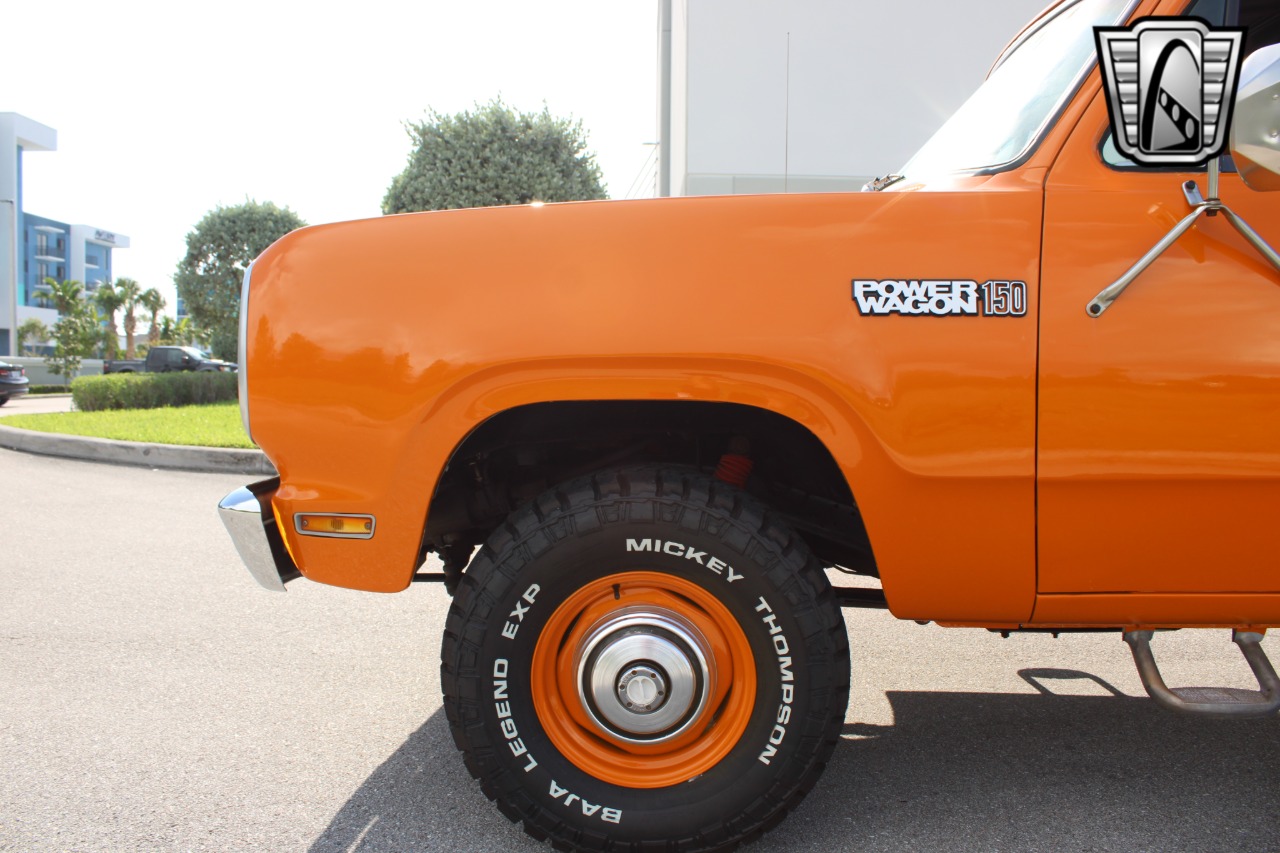 1980 Dodge Power Wagon 9