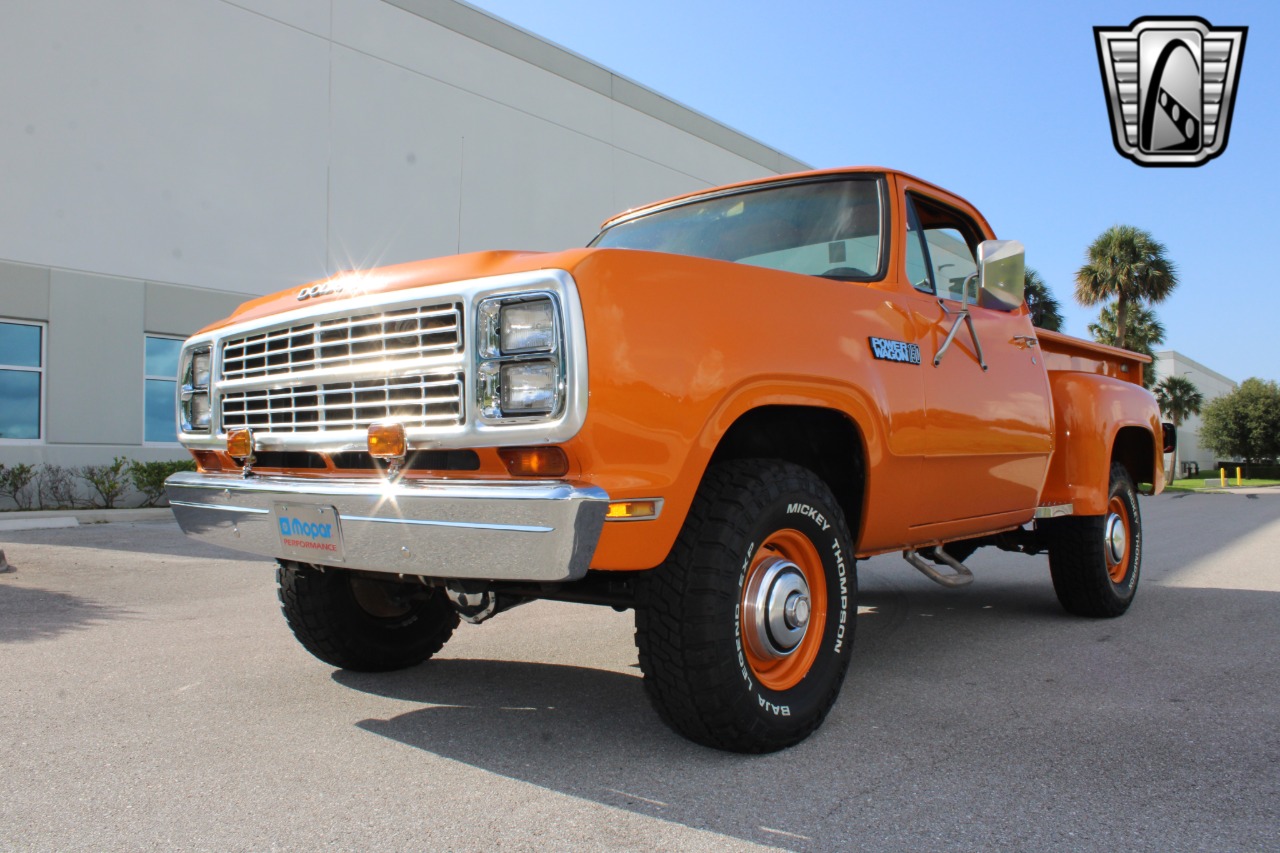 1980 Dodge Power Wagon 37