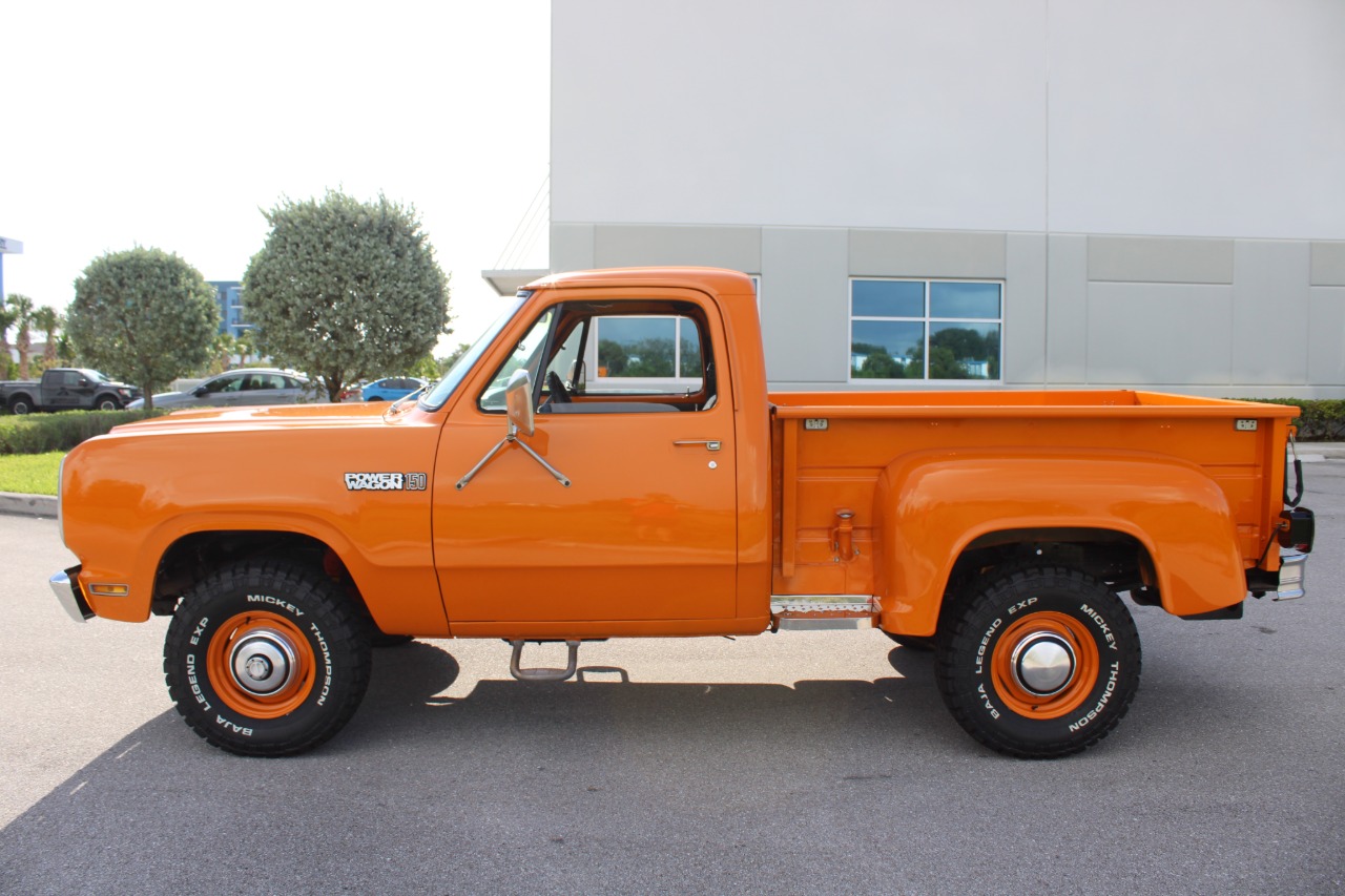 1980 Dodge Power Wagon 40