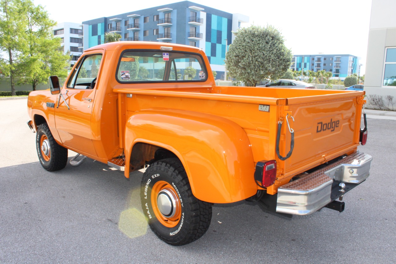 1980 Dodge Power Wagon 6