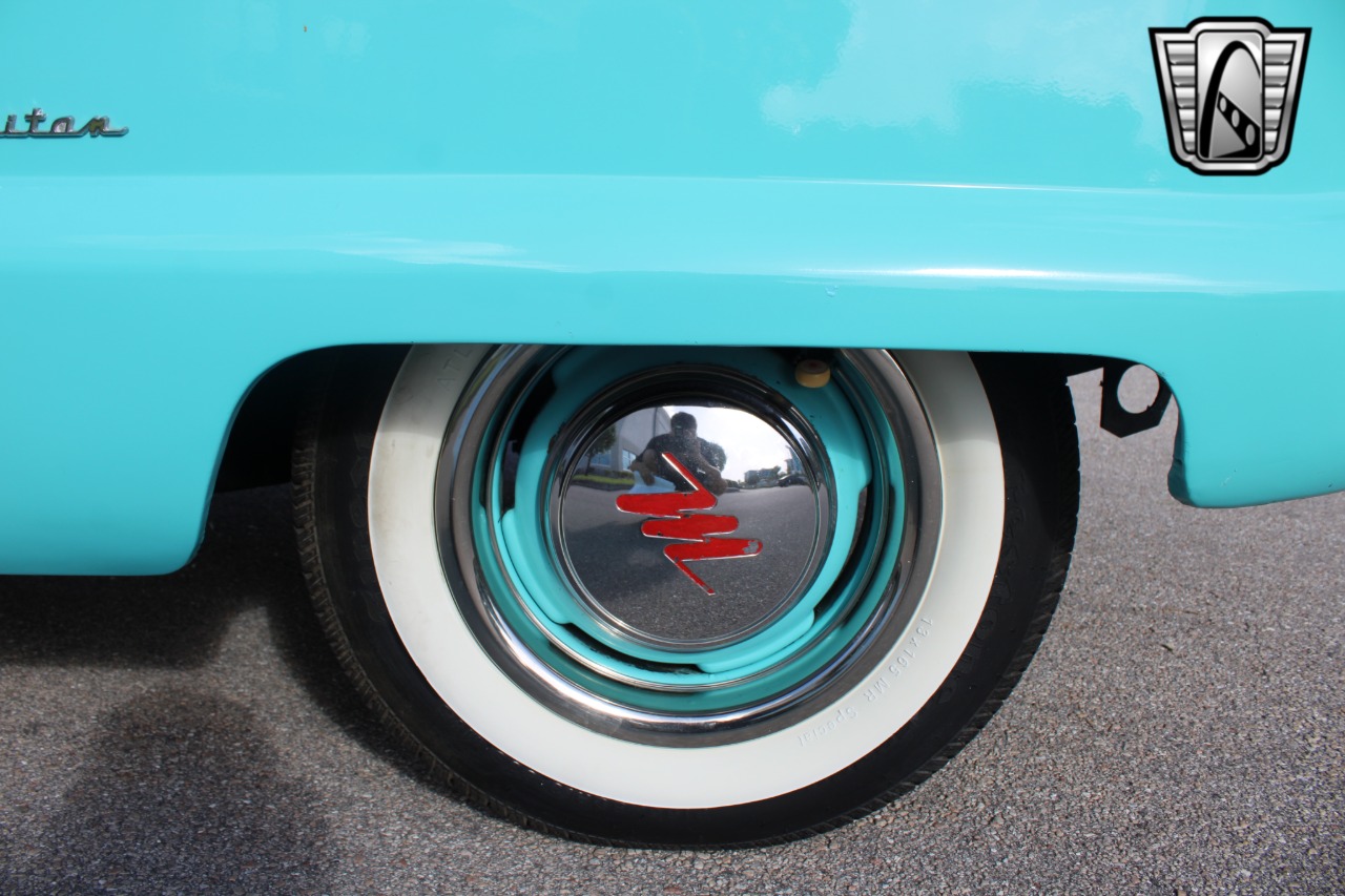 1955 Nash Metropolitan 75