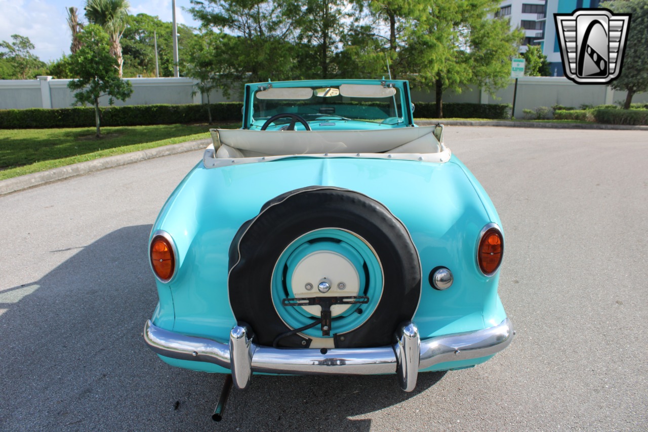 1955 Nash Metropolitan 28