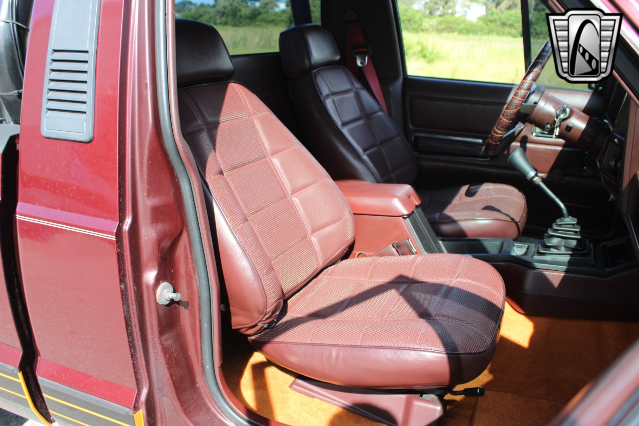 1987 Jeep Comanche 31