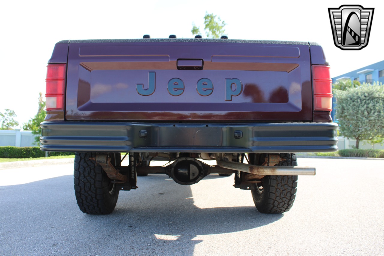 1987 Jeep Comanche 43
