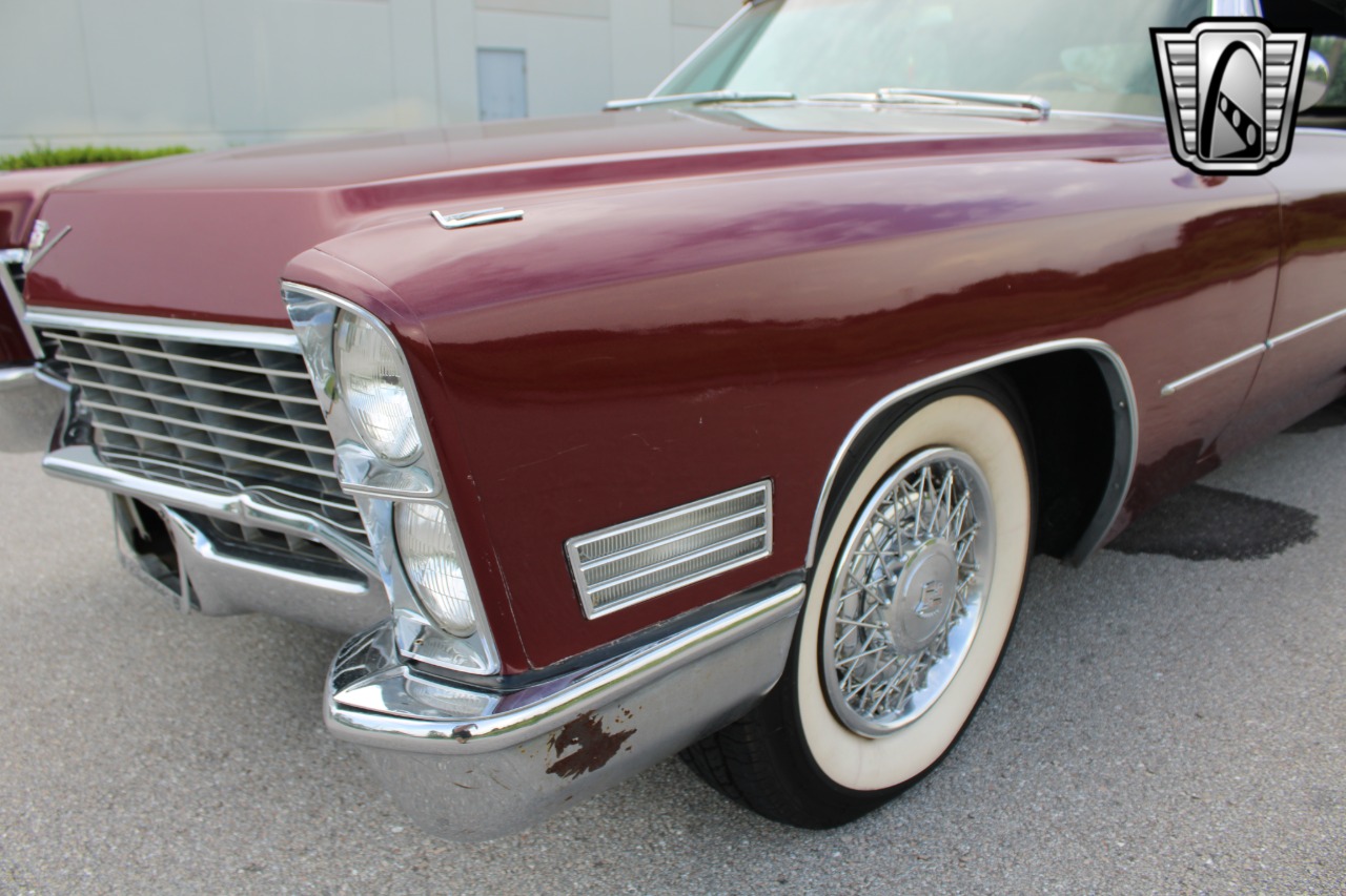 1967 Cadillac DeVille 10