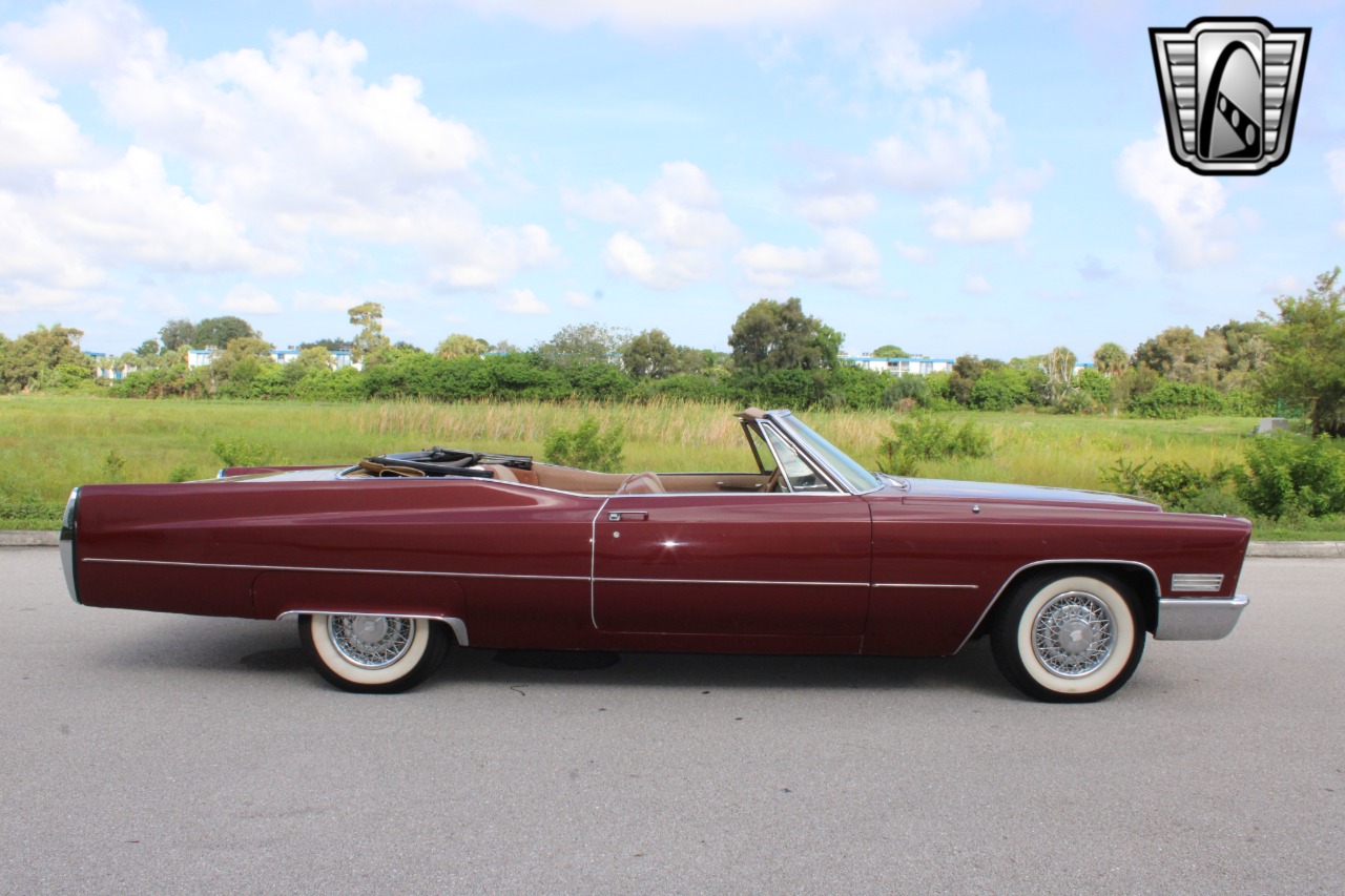 1967 Cadillac DeVille 30