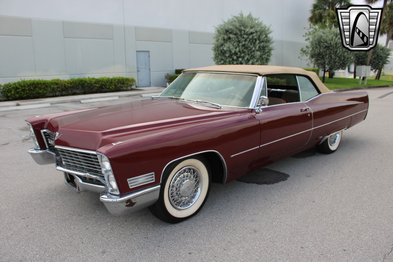 1967 Cadillac DeVille 36
