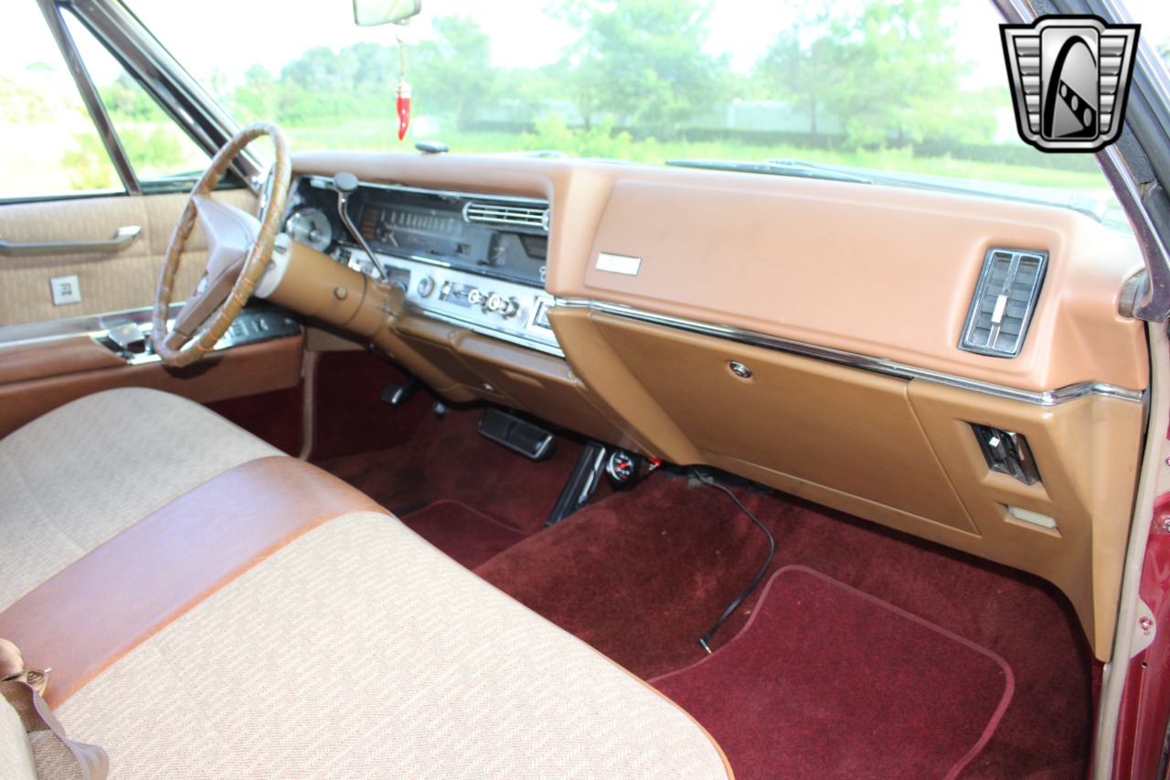 1967 Cadillac DeVille 26
