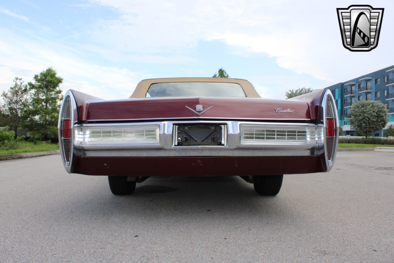 1967 Cadillac DeVille 40