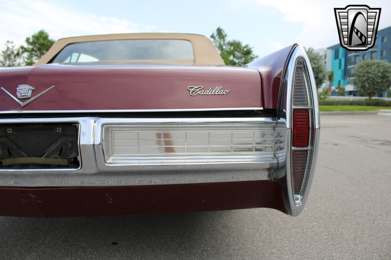 1967 Cadillac DeVille 64