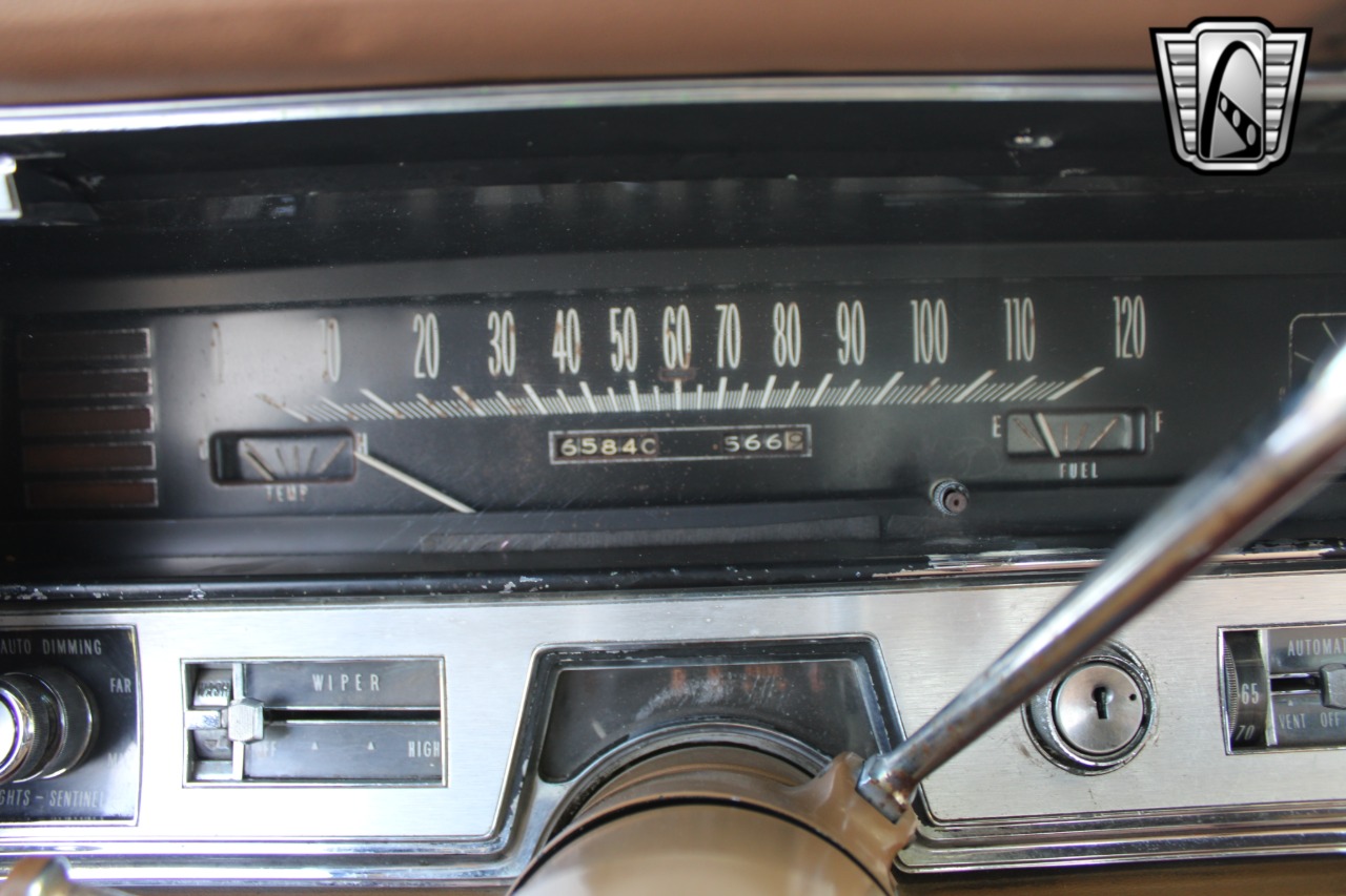 1967 Cadillac DeVille 21