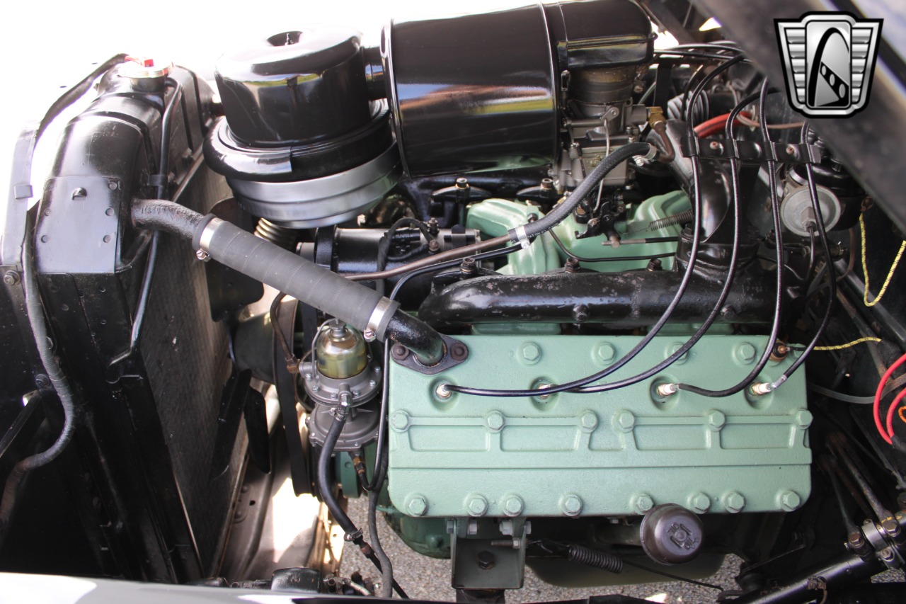 1941 Cadillac Series 60 93
