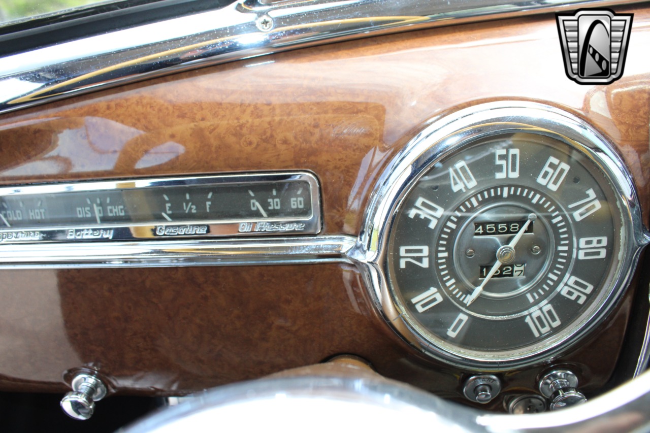 1941 Cadillac Series 60 26