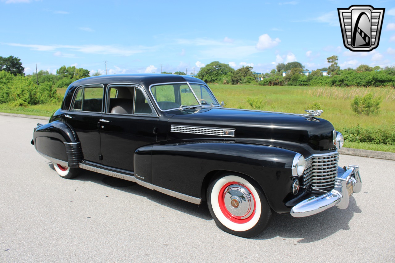 1941 Cadillac Series 60 11