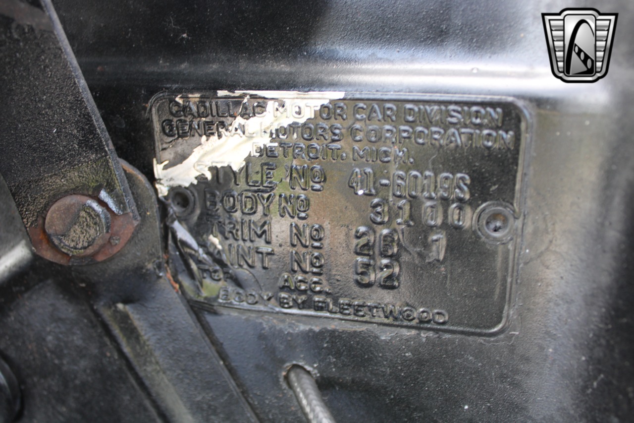 1941 Cadillac Series 60 28