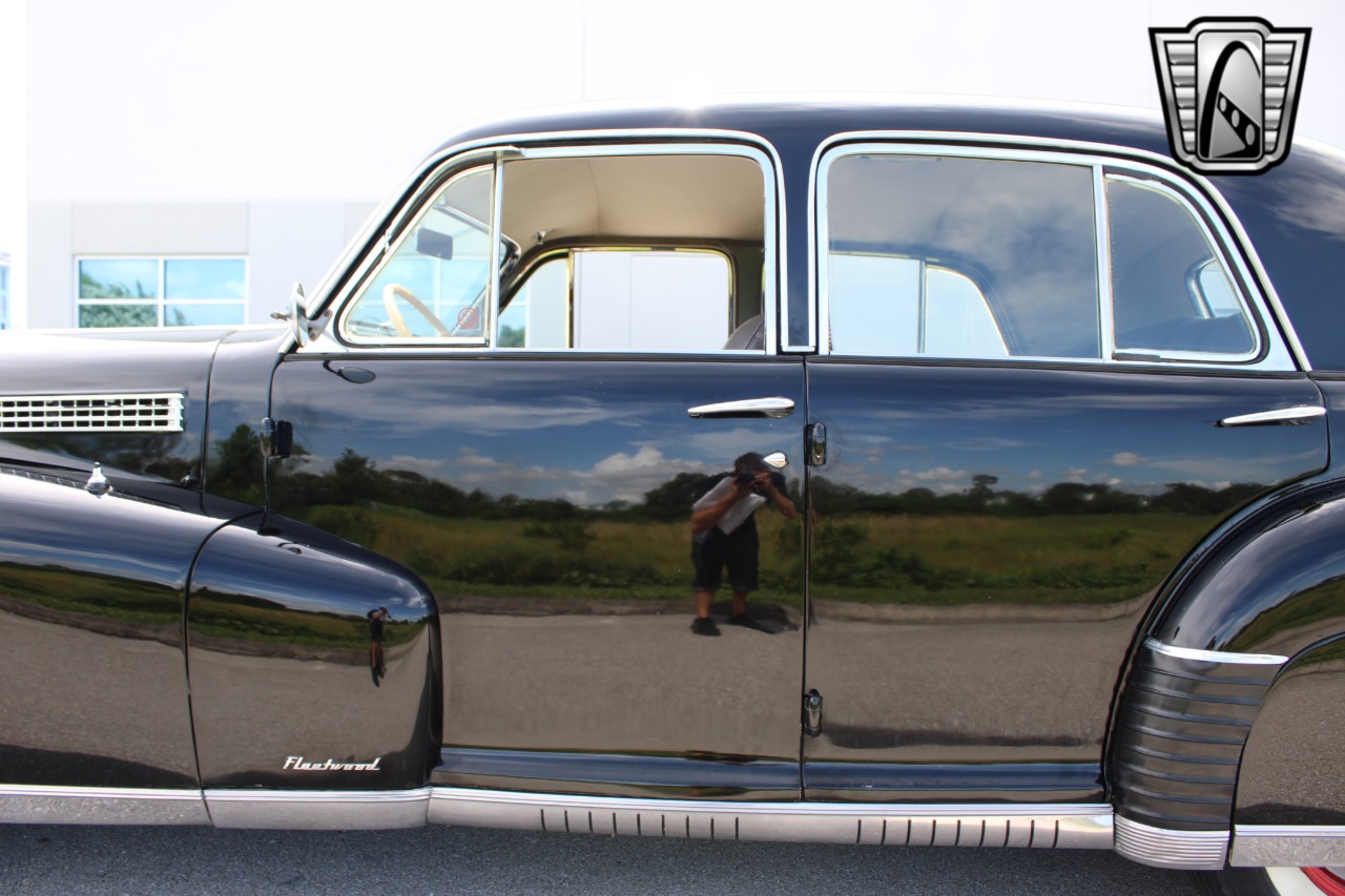 1941 Cadillac Series 60 13