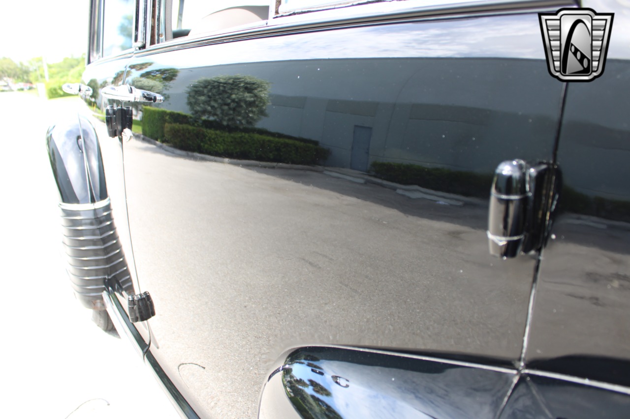 1941 Cadillac Series 60 79