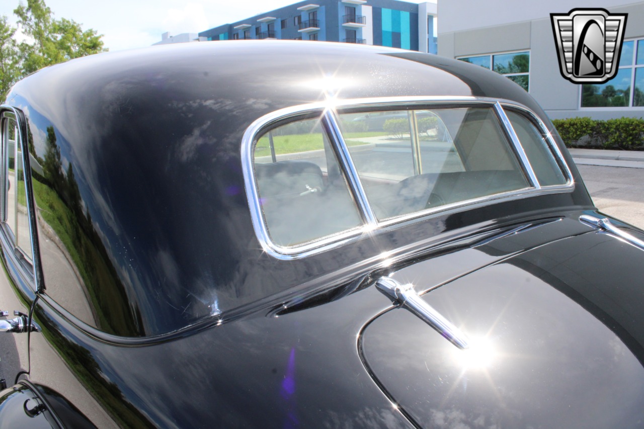 1941 Cadillac Series 60 65