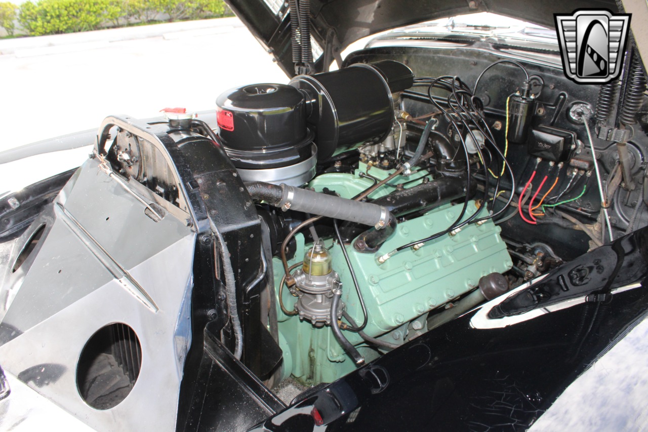 1941 Cadillac Series 60 18