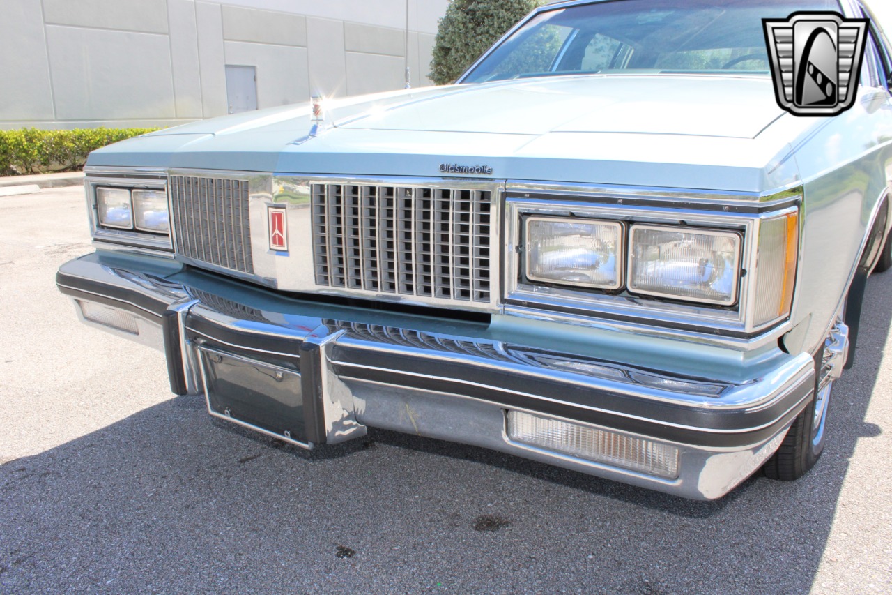 1982 Oldsmobile 98 53
