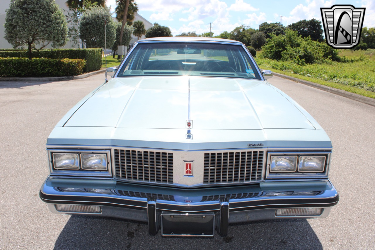 1982 Oldsmobile 98 3