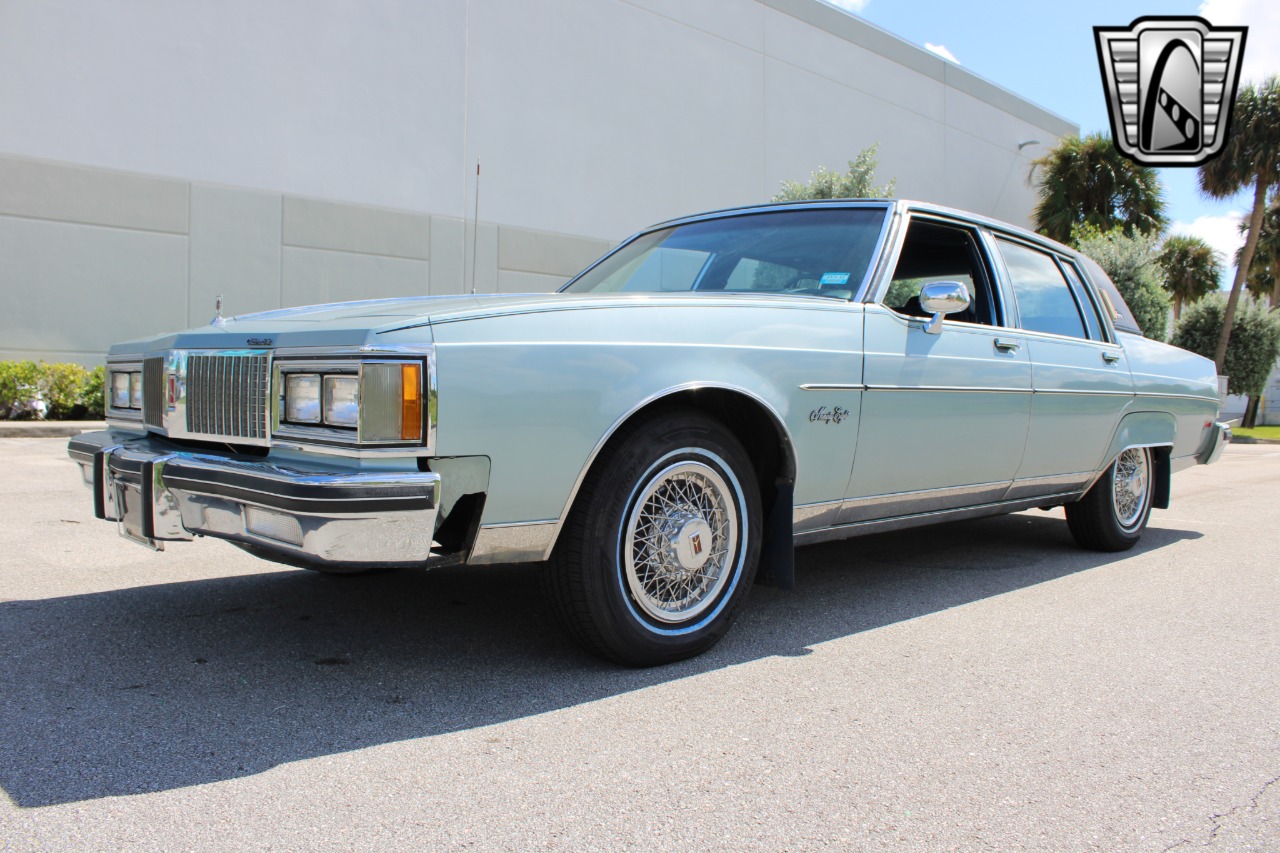 1982 Oldsmobile 98 37