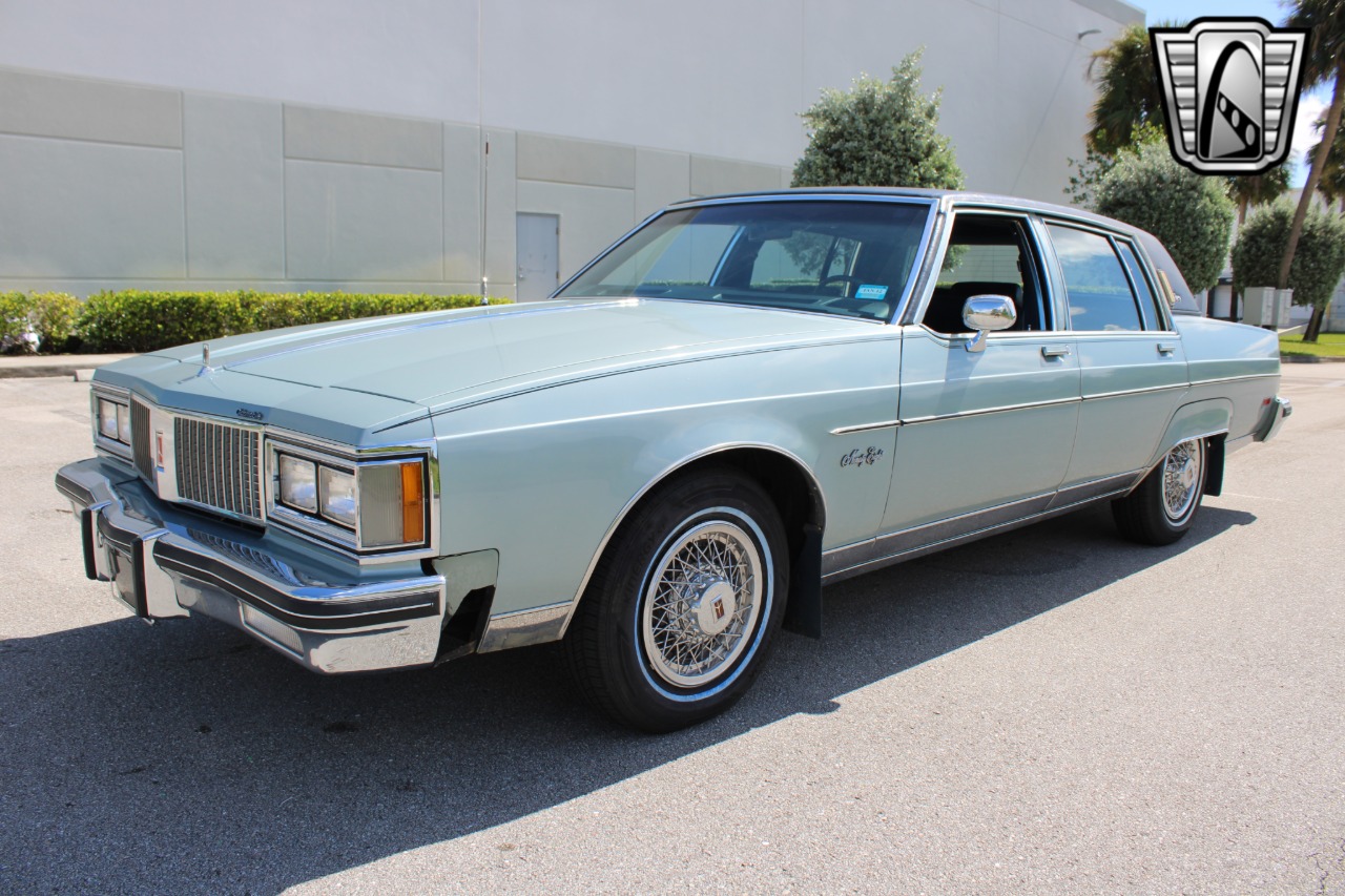 1982 Oldsmobile 98 38