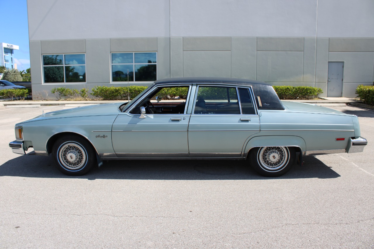 1982 Oldsmobile 98 5