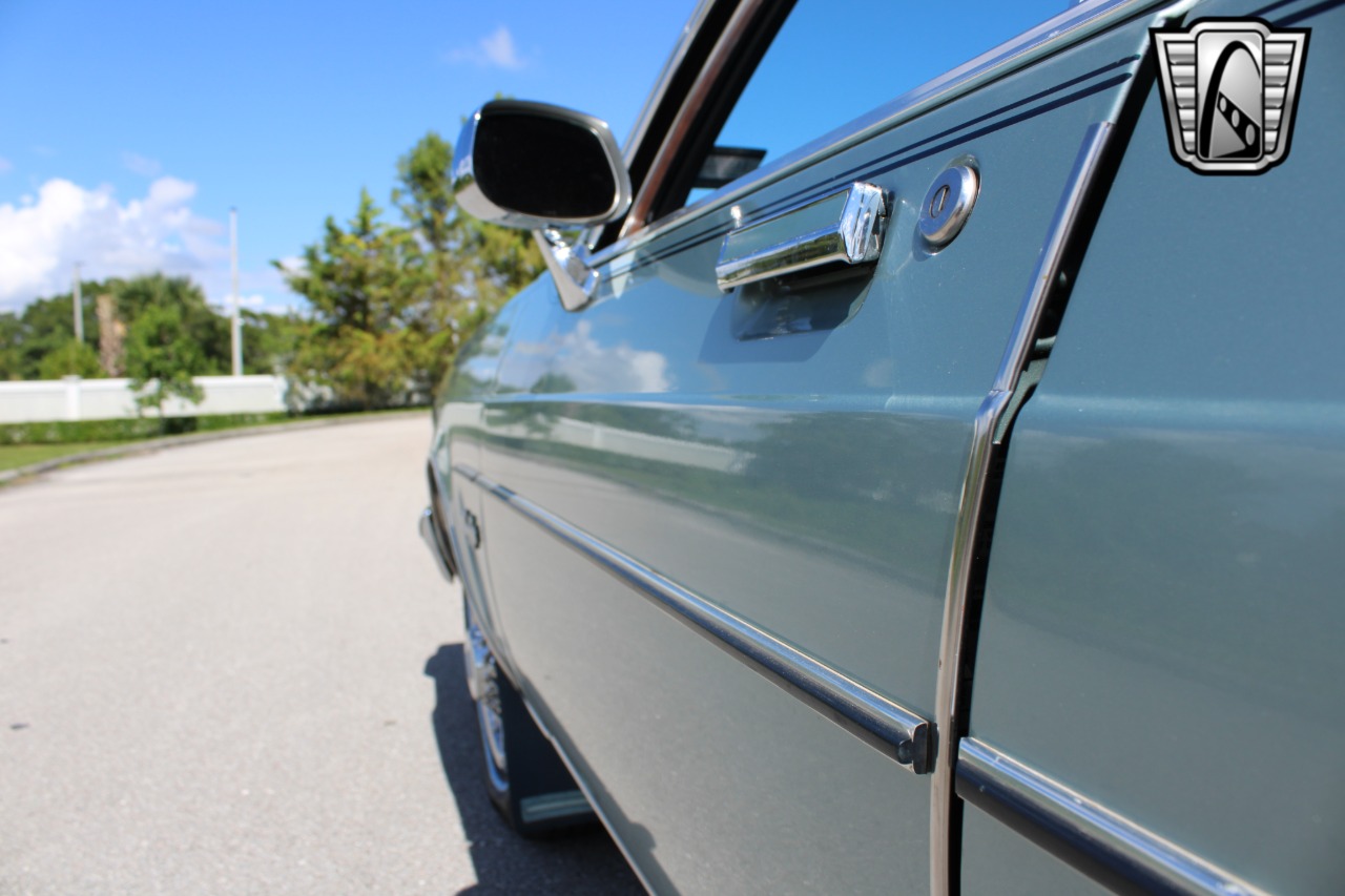 1982 Oldsmobile 98 61