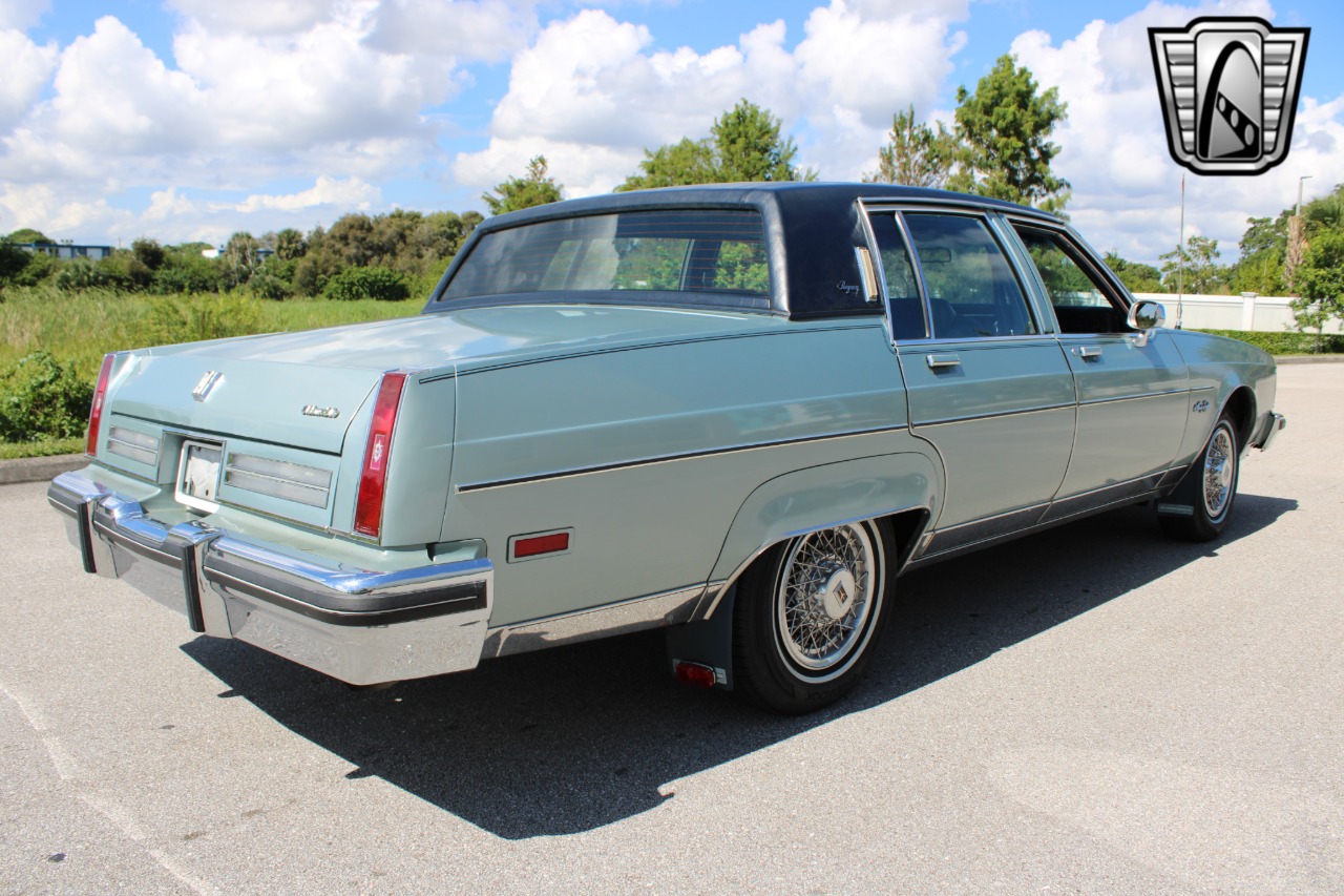 1982 Oldsmobile 98 8