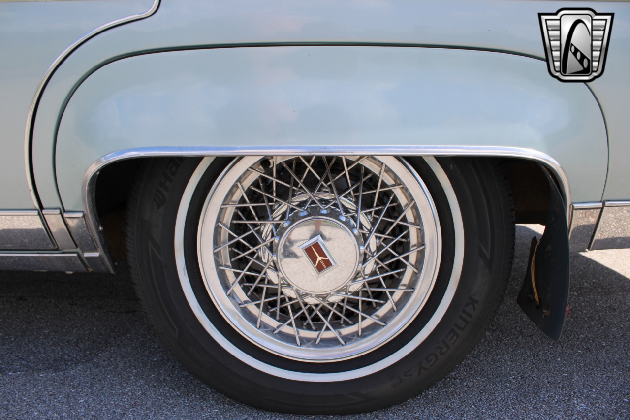 1982 Oldsmobile 98 64