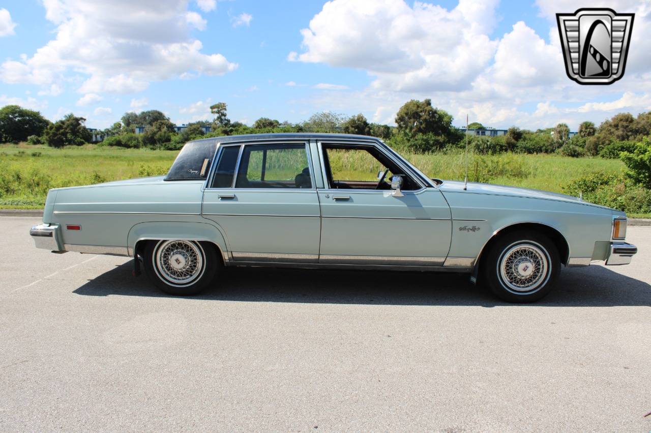 1982 Oldsmobile 98 48