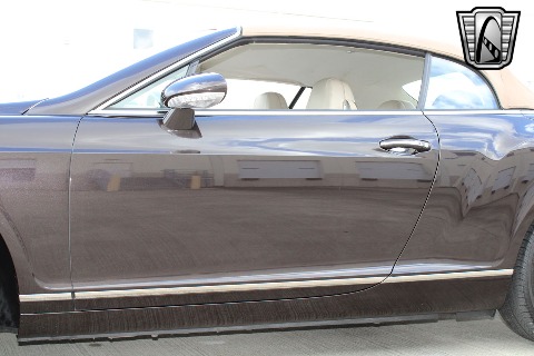 2008 Bentley Continental image 31