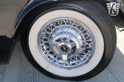 1957 Ford Thunderbird image 60