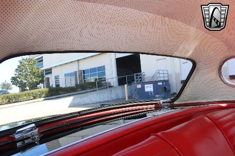 1957 Ford Thunderbird image 140