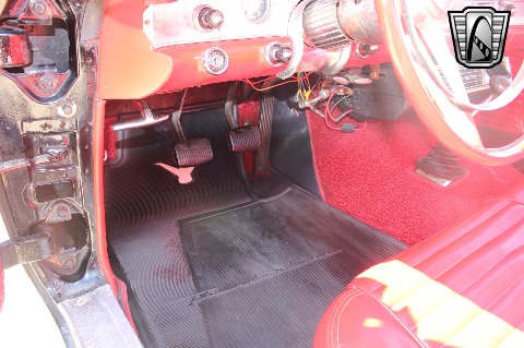 1957 Ford Thunderbird image 117