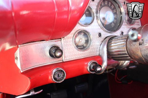 1957 Ford Thunderbird image 121