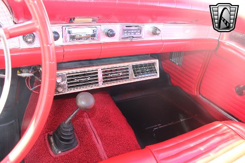 1957 Ford Thunderbird image 124