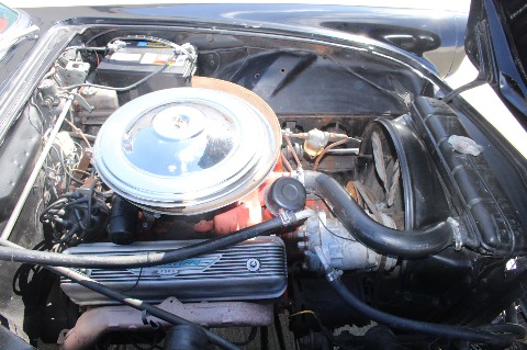 1957 Ford Thunderbird image 100