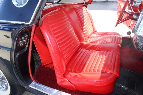 1957 Ford Thunderbird image 129