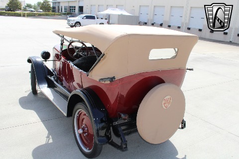 1924 Maxwell Touring image 7