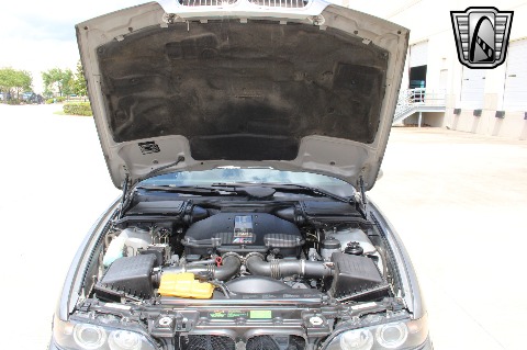 2002 BMW M5 image 81