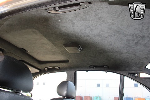 2002 BMW M5 image 108