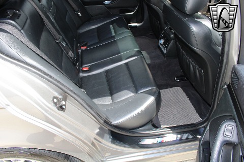 2002 BMW M5 image 115