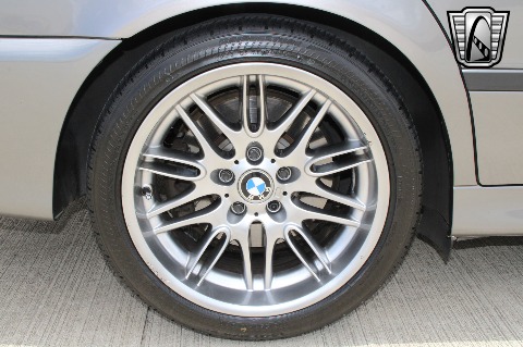 2002 BMW M5 image 39