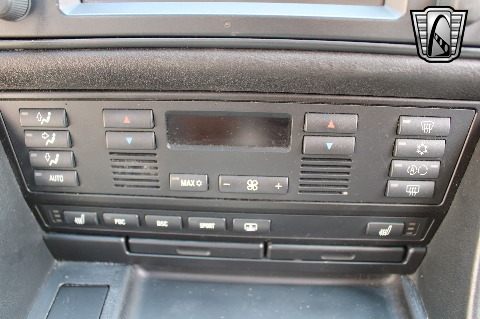 2002 BMW M5 image 121