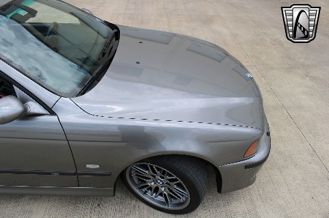 2002 BMW M5 image 47